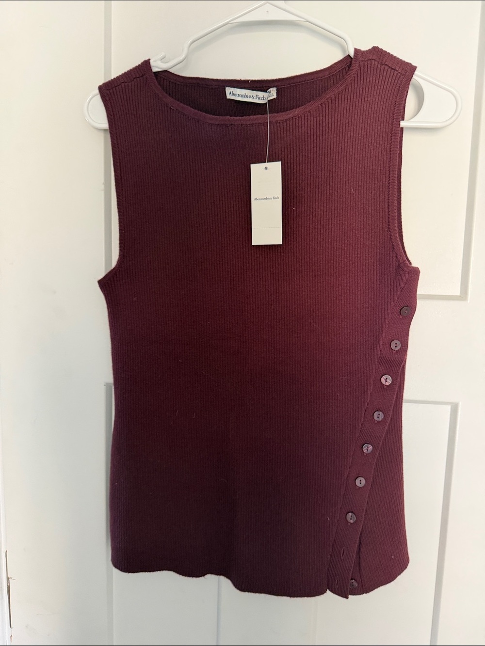 Abercrombie & Fitch Sleeveless Ribbed Tank - Burgundy